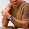 BQ2869_onwrist