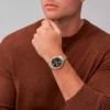 BQ2829SET_onwristmale