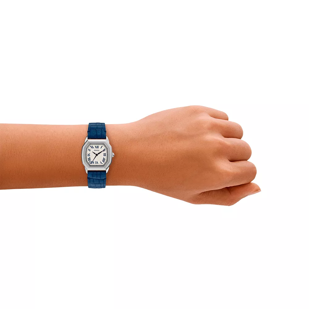 ES5425-onwrist